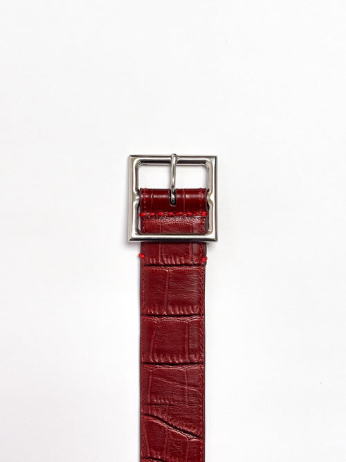 Belt in croco-embossed