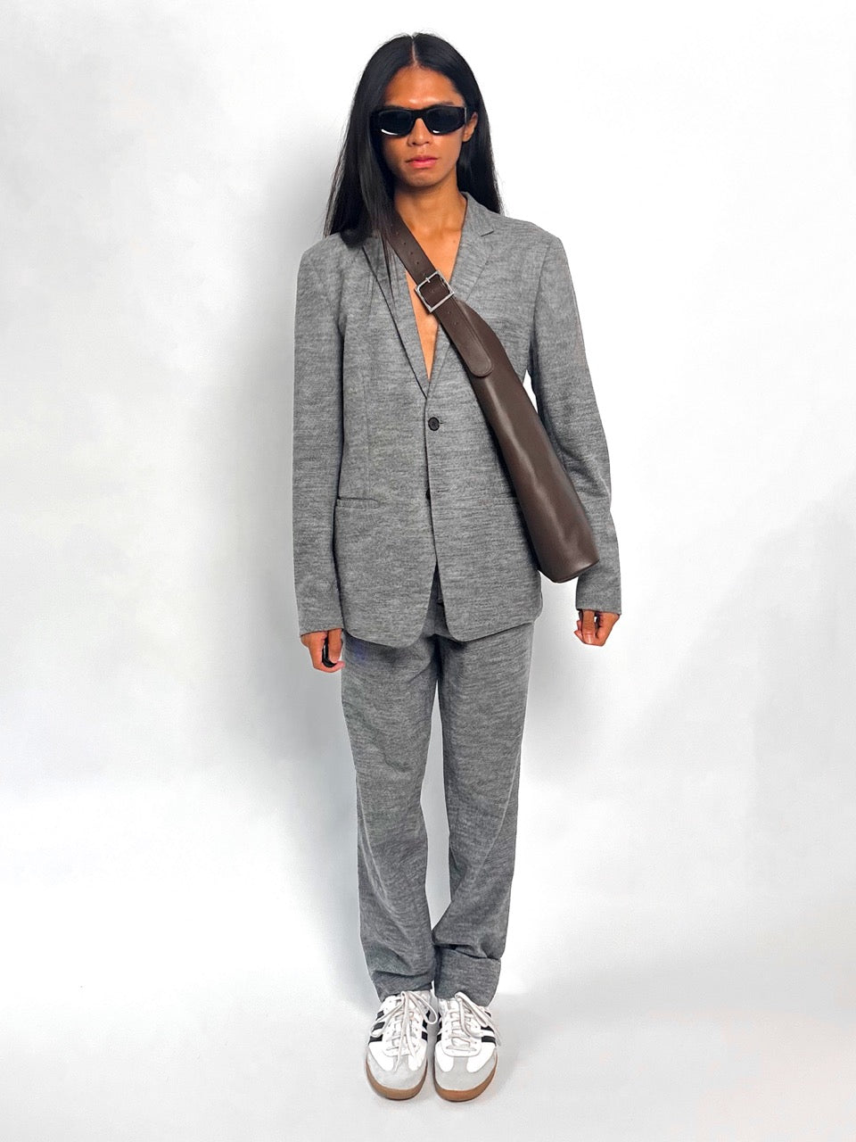 Taksu Medium in Espresso